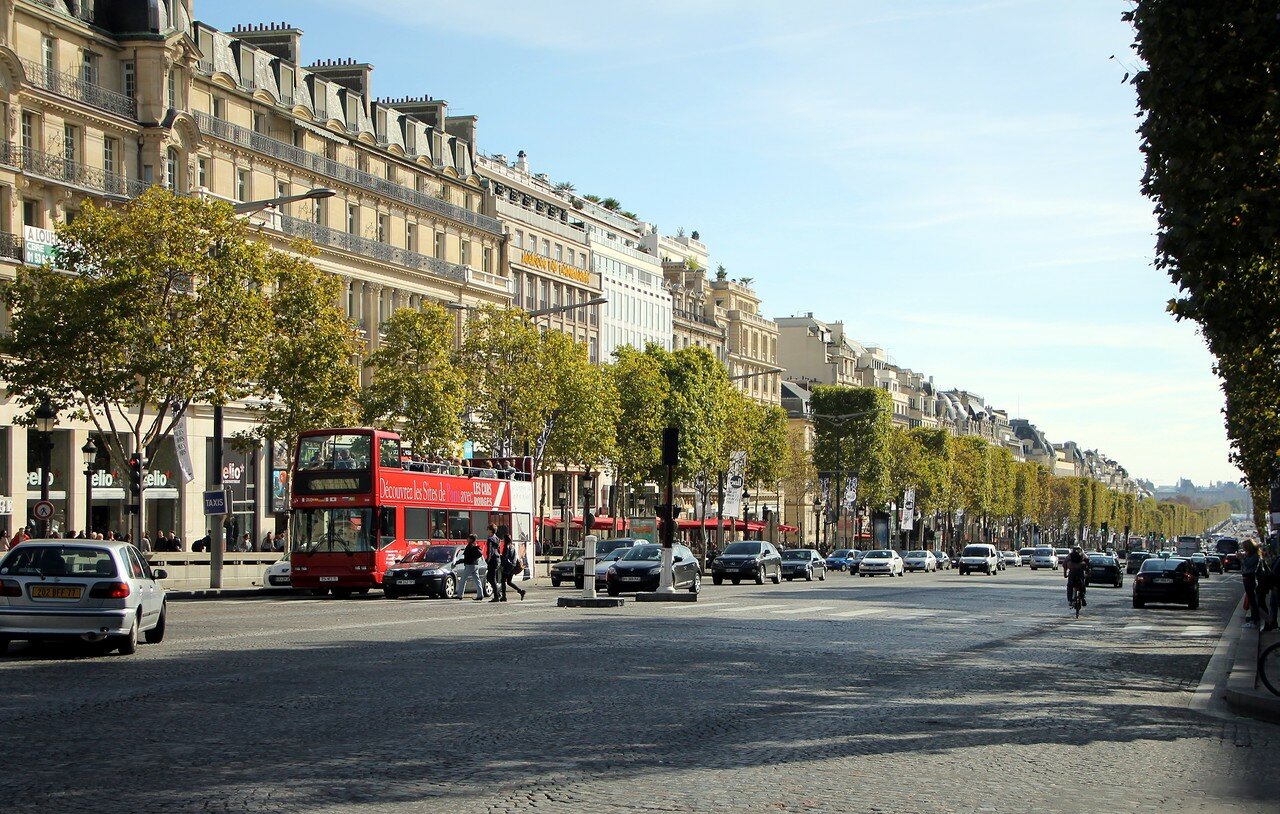 Париж. Елисейские поля (Avenue des Champs-Élysées)