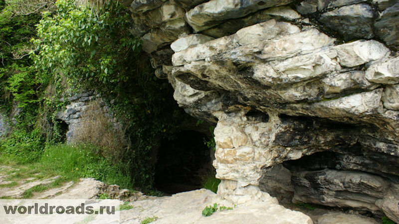 Ахштырская пещера 