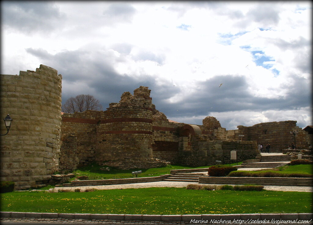Это надо знать перед поездкой в старый Несебр: Мистическая тайна и завораживающее очарование старого города Несебр в Болгарии