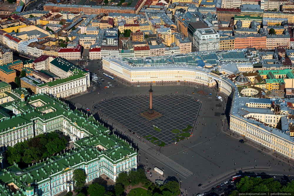 Санкт петербург площадь
