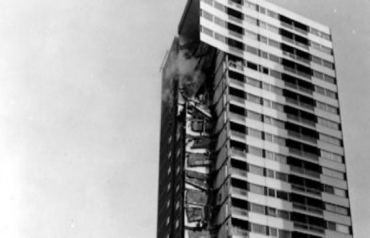 2. Жилой дом Ronan Point, Лондон, 1968 год Взрыв в одной из квартир 22-этажного дома Ronan Point в Л