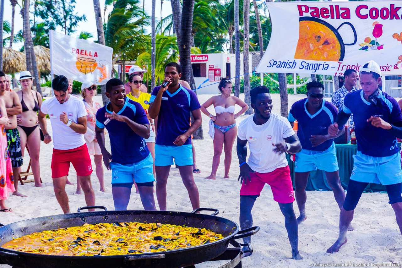 Испанская Паэлья с танцами на пляже Доминиканы блюдо, паэльи, именно, Доминикане, испанской, паэлья, традиции, может, танцы, почти, Джексона, локрио, можно, культур, приготовления, кулинарных, испанская, приготовление, время, очень