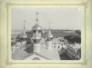  Общий вид Нижегородского кремля и куполов Спасского собора