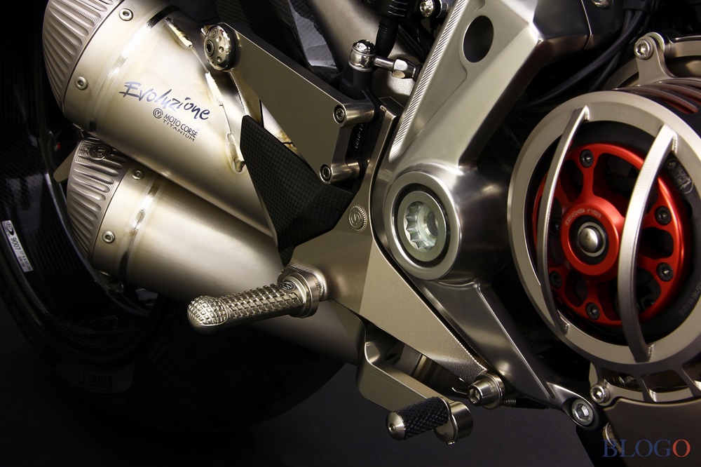 Moto Corse: мотоцикл Ducati XDiavel DXC