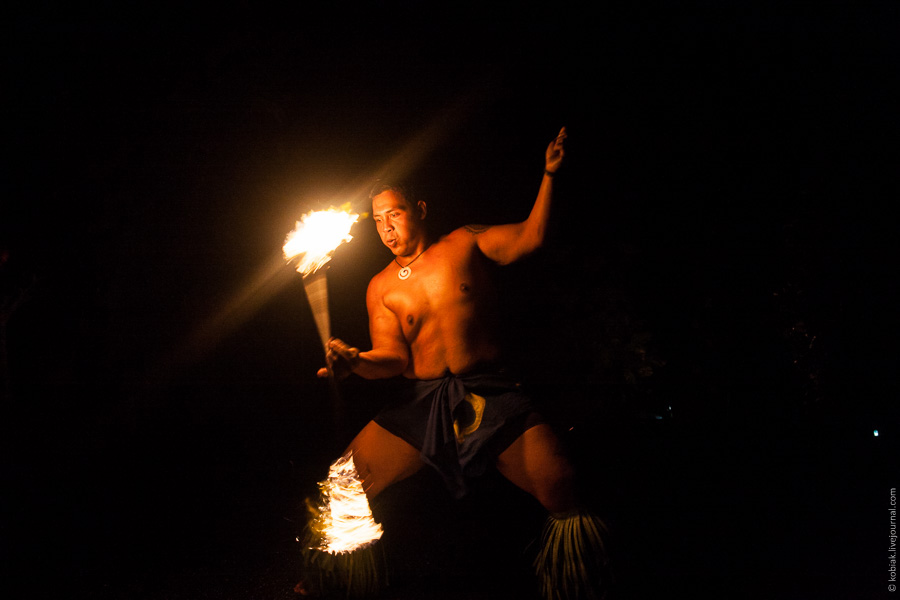 Самоа: танцы с огнём