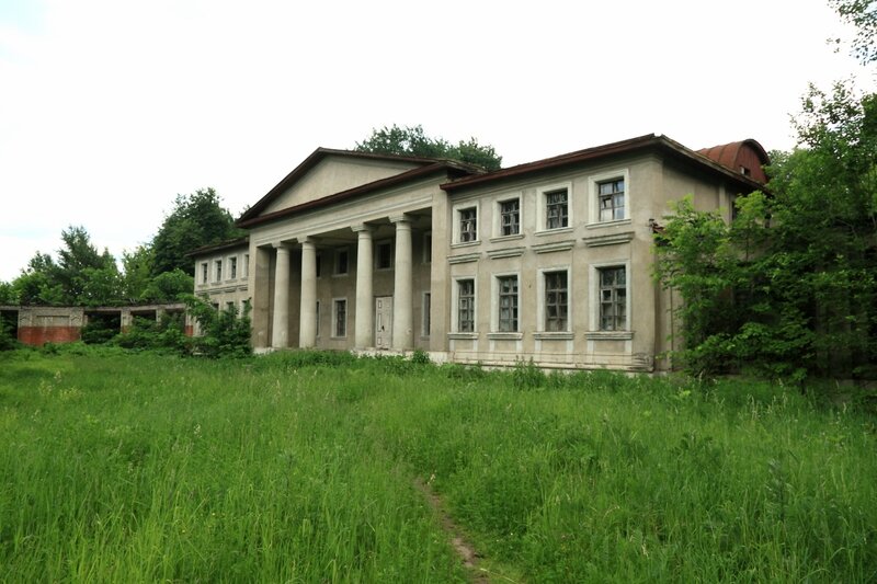 Главный дом усадьбы Никольское-Обольяниново
