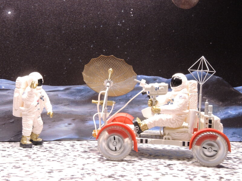 Автоматический аппарат передвигающийся по луне. Луноход Аполлон 15. Аполлон 16 Луноход. Луноход США 1971. Ровер Луноход.