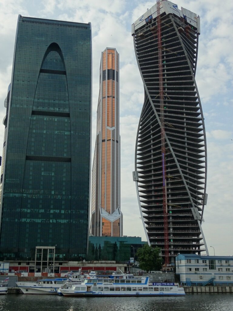 Сколько этажей в домах москвы. Башня Меркурий. Башня Меркурий Москва Сити. Самая большая башня в Москва Сити. Самое высокое здание в Москва Сити.