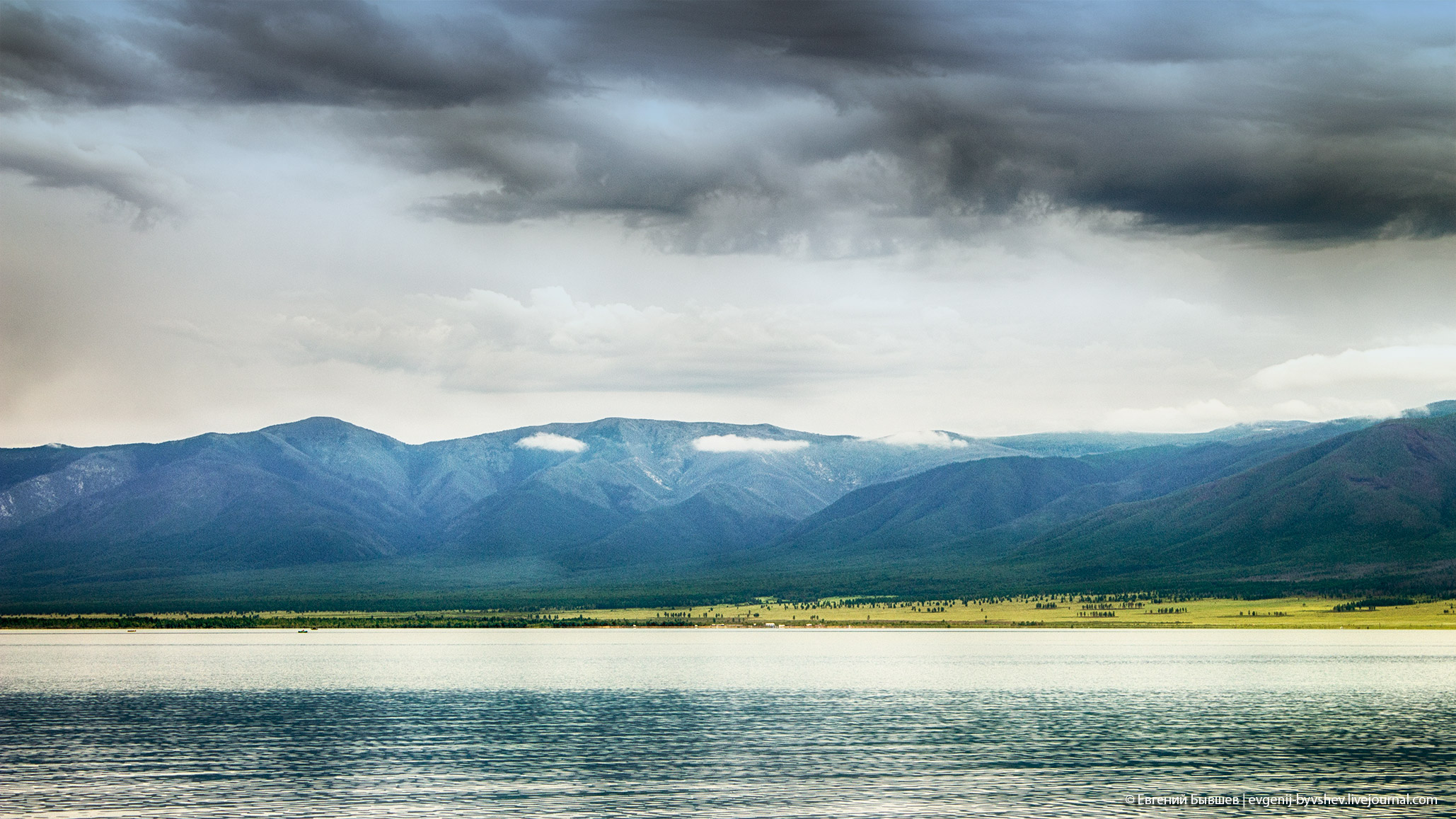 Сут хол. Озеро АК-Холь Монгун Тайга. Озеро Чагытай Тыва. Чагытай Кызыл озеро.
