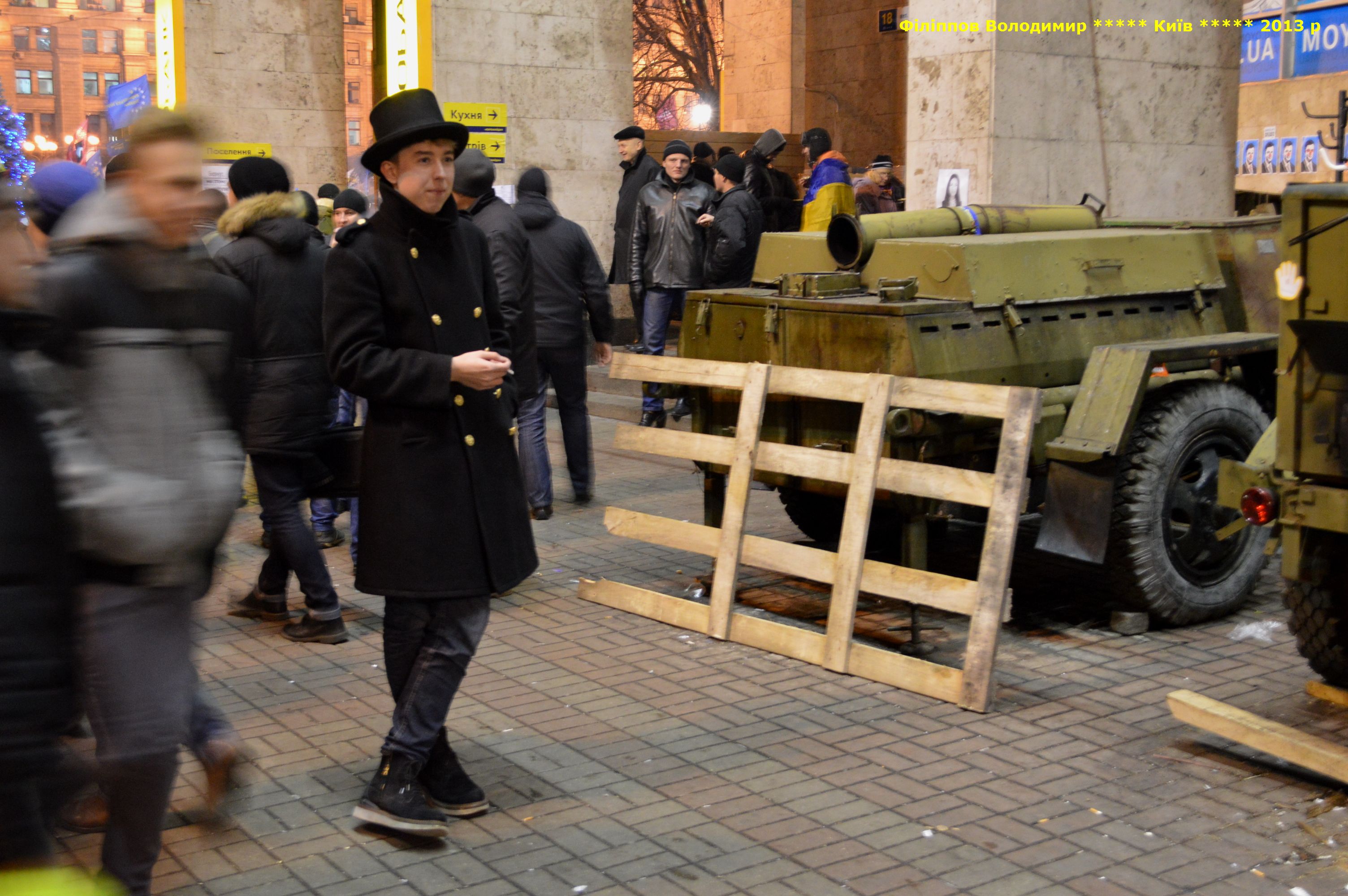 8 декабря 2013. Майдан декабрь 2013. Евромайдан декабрь 2013. Киев декабрь 2013 фото.