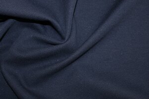СГ088  продано  ост.2,0м 750руб-м Биэластичный костюмно-плательный трикотаж(хлопок 96%,эл4%)Плотненький,не прозрачный,мелкофактурный,приятный на ощупь.Цвет чернильный.Для платья,юбки,брюк,жакета и тд.Шир 1,51м