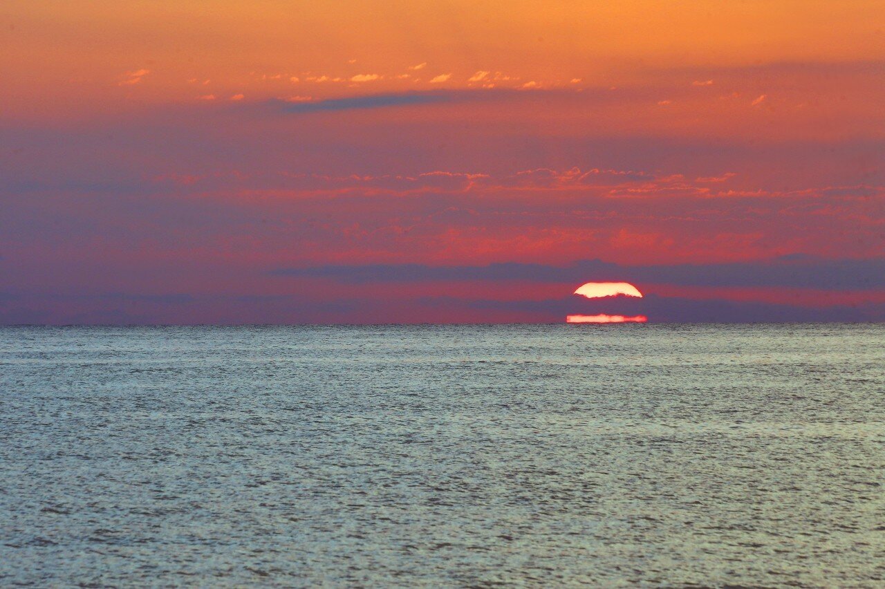 Сиракуза. Восход солнца в гавани Санта Лючия