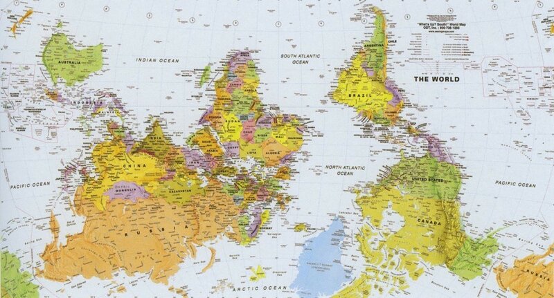 Удивительно: как рисуют карту мира в разных странах (11 фото)