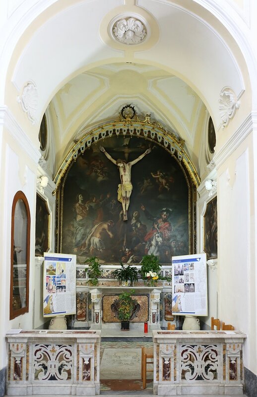 Искья, Форио. Церковь СВятого Франциска (Chiesa di San Francesco d'Assisi)