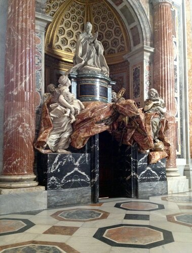 Скульптуры собора Святого Петра
